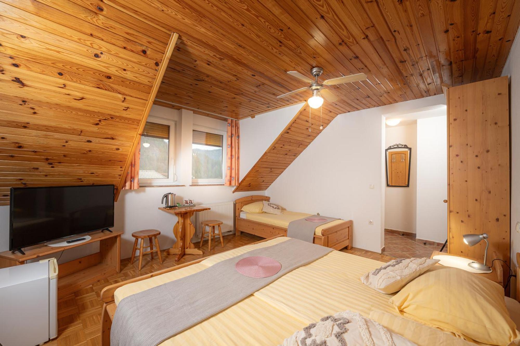 Rooms & Apartments Pr Matjon Bled Exterior foto